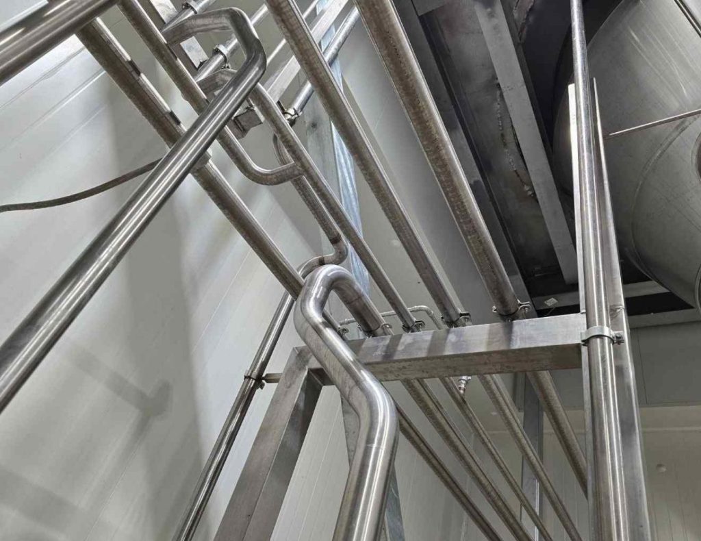 Custom stainless steel pipeline fabrication for large-scale industrial processing operations
